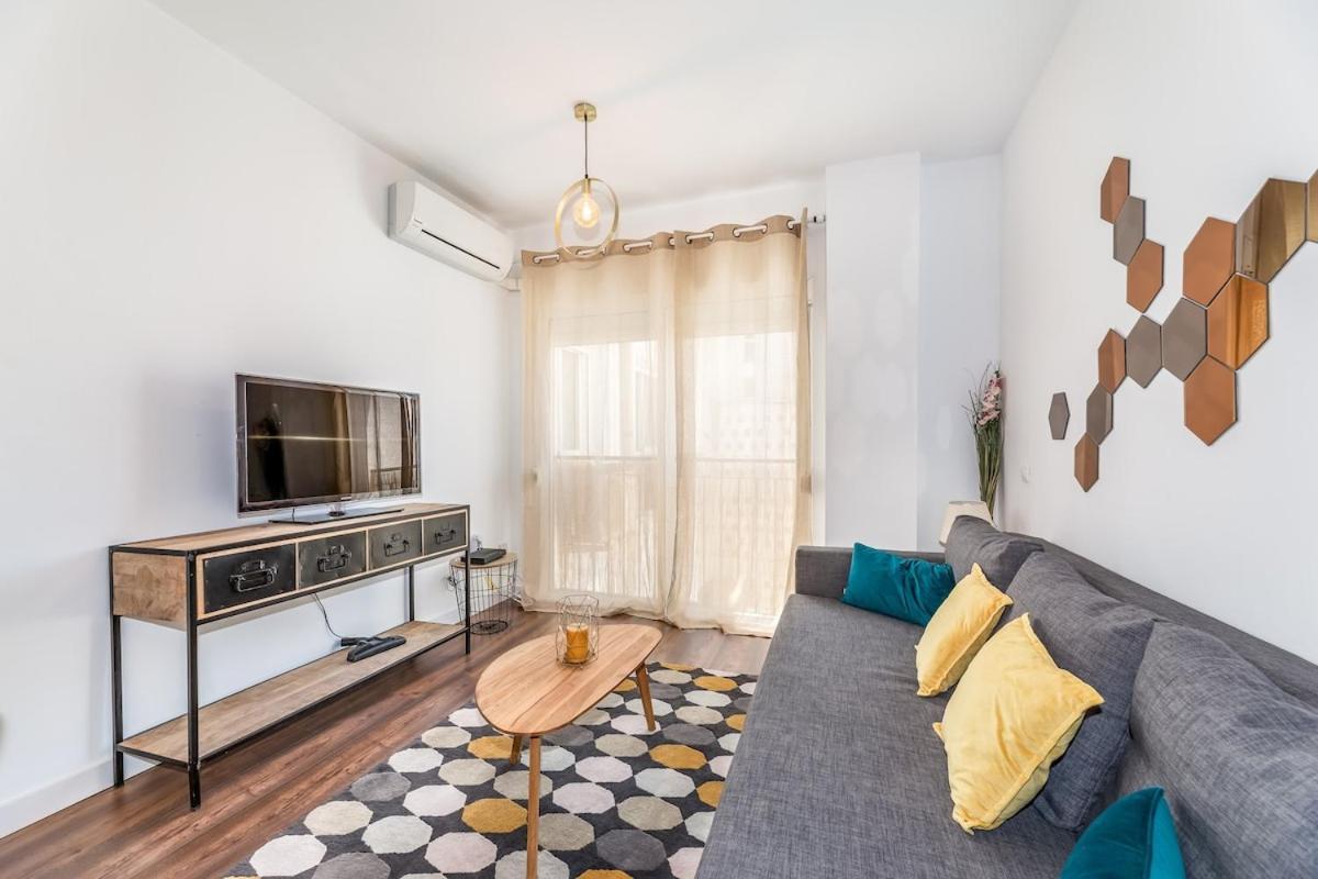 מאלגה C29 - Trendy Central Apartment With Small Parking And Terrace מראה חיצוני תמונה